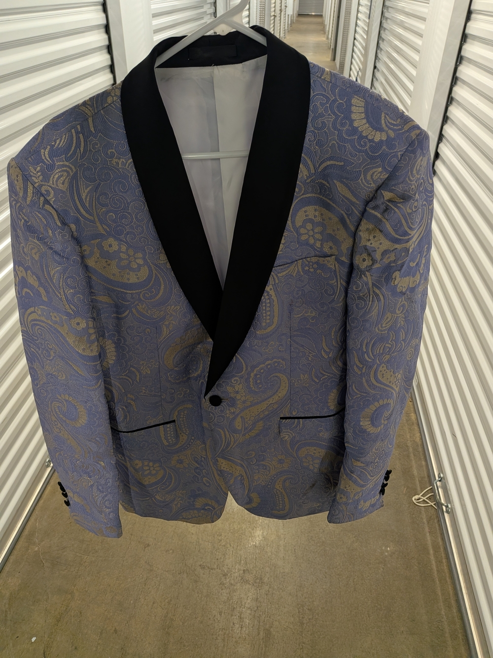 Lavender Paisley Shawl-Collar Tuxedo Jacket with Black Trim
